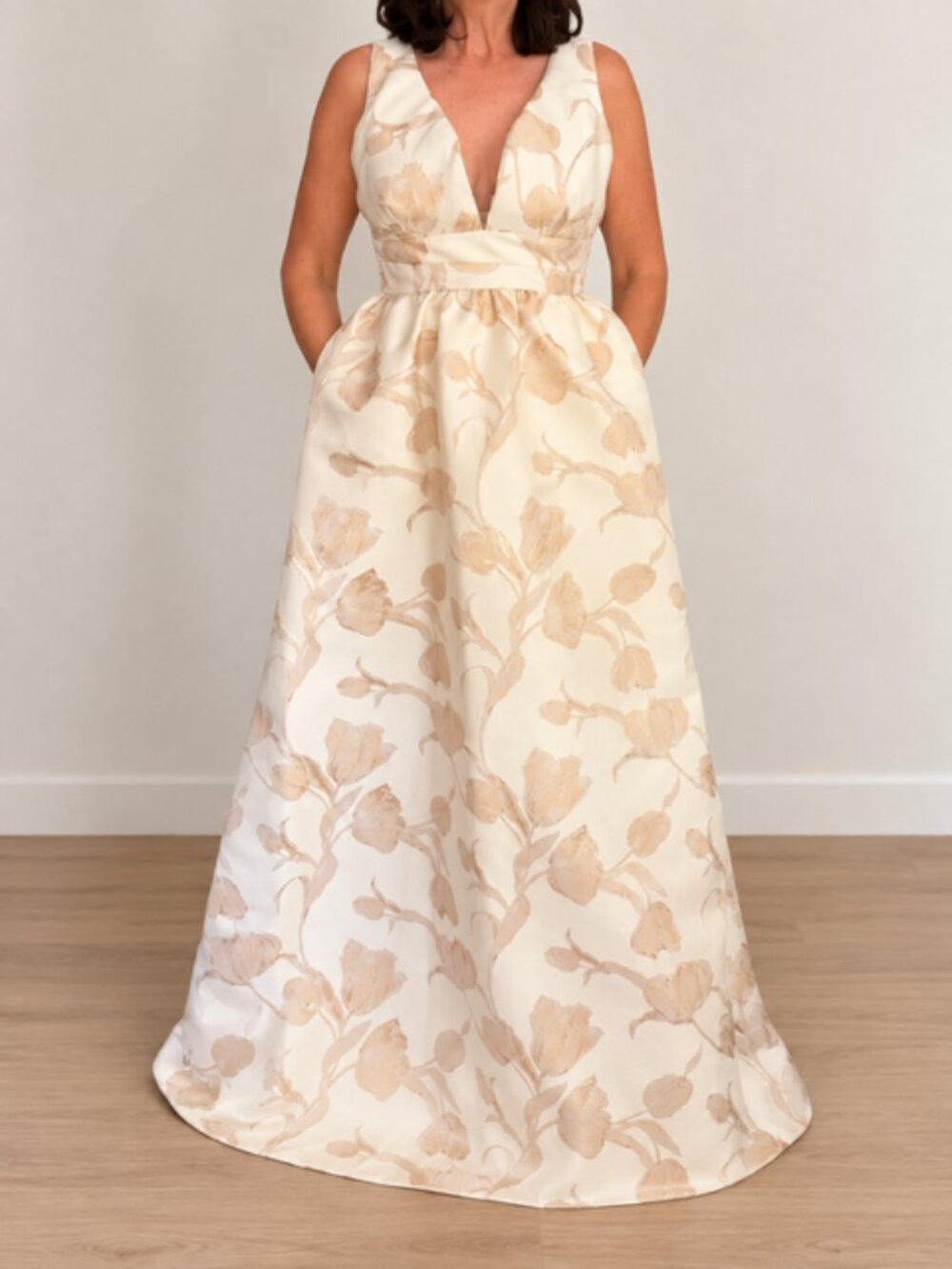 Donna Karan NY Gold Multi Jacquard V-Neck Ball Gown, Size 11